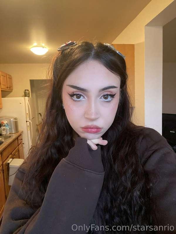 Thought about doing my hair but remembered its just gonna ge..