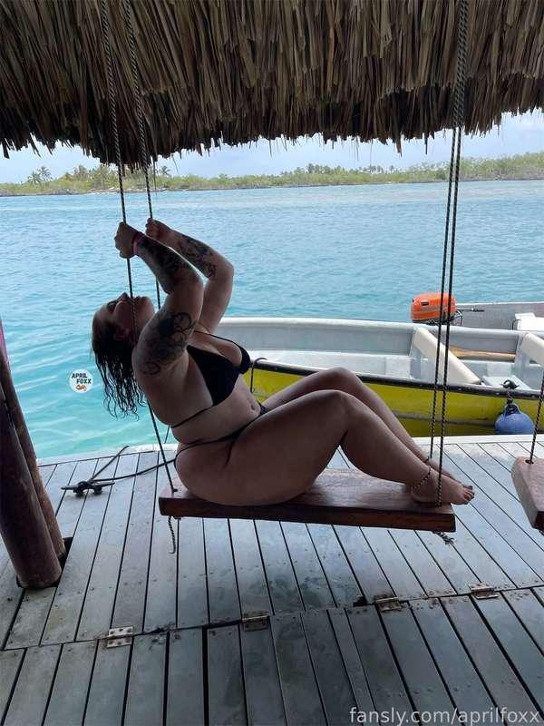 let's be silly together

#custom #squirt #sexy #pussy #dildo #bigass #outdoor #fetish #blowjobs