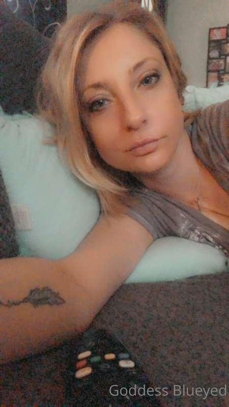 blueyedgoddessfindom image #0