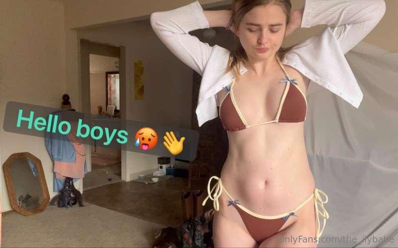 Hope u liked my recent video 🥺
Best news ever: more bikinis ..