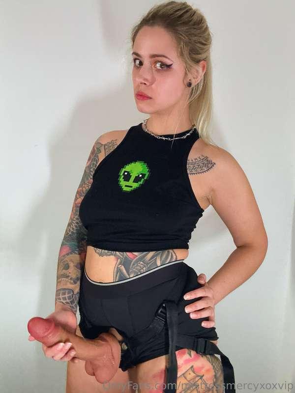 mistressmercyxoxvip image #1