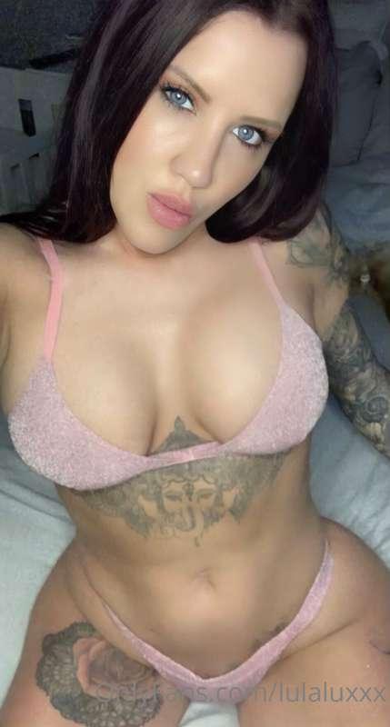 👀💕