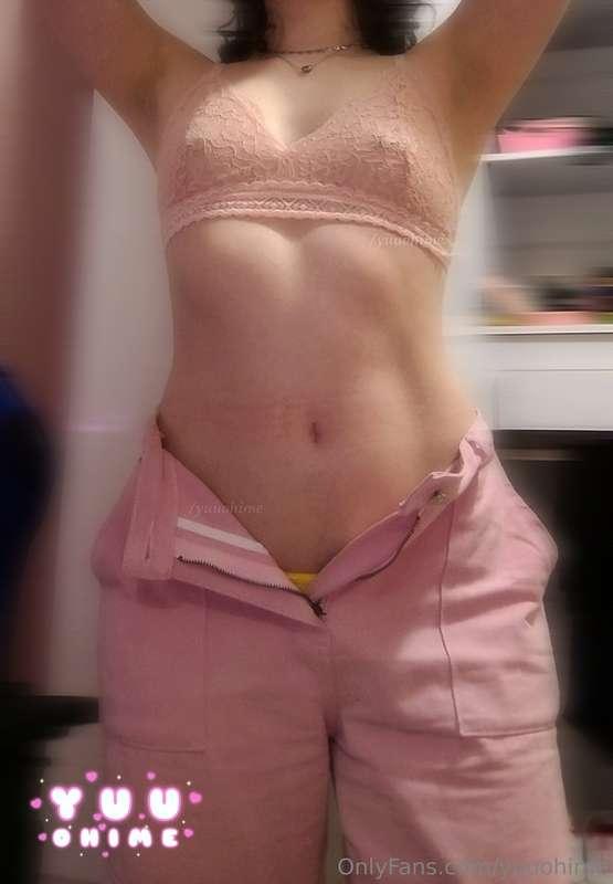 Bellyy (⁠◍⁠•⁠ᴗ⁠•⁠◍⁠)