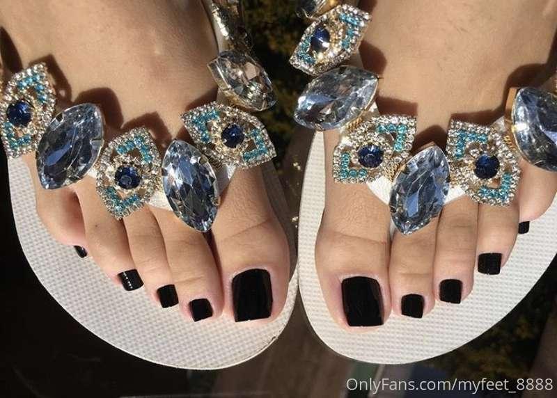 LAMBE AGORA ! LICK NOW!