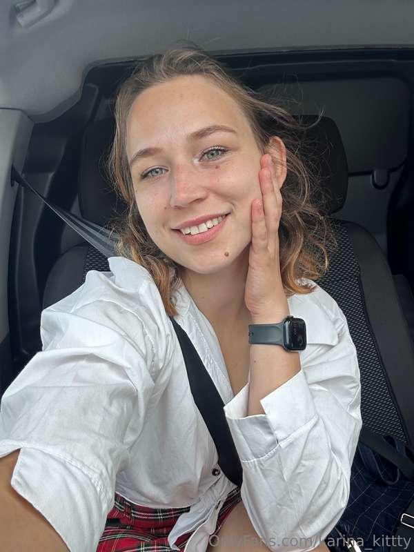 driving, today I'm a businesswoman😈