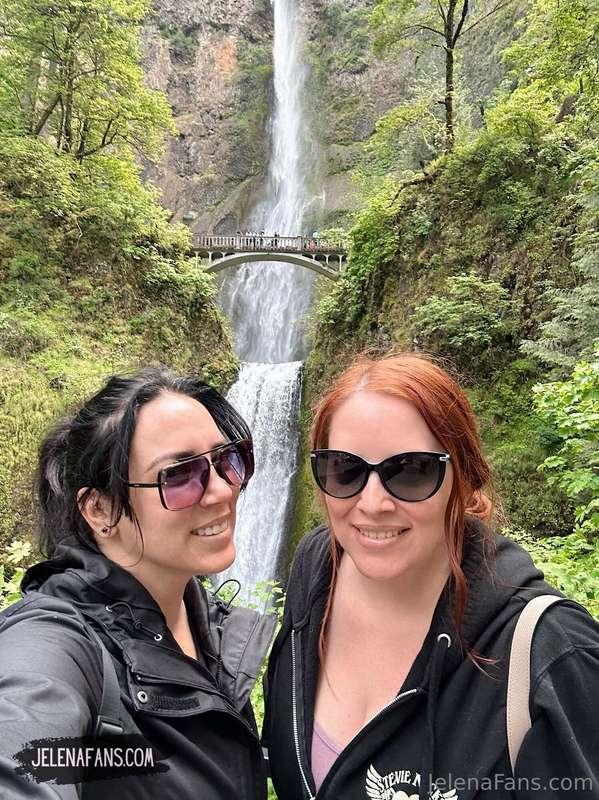 Multnomah Falls photo dump! 💙Where should @maggiegreenlive a..