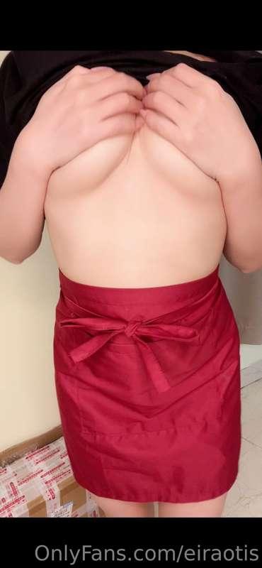 ❤️ I won't tell you that there's a some nips slips