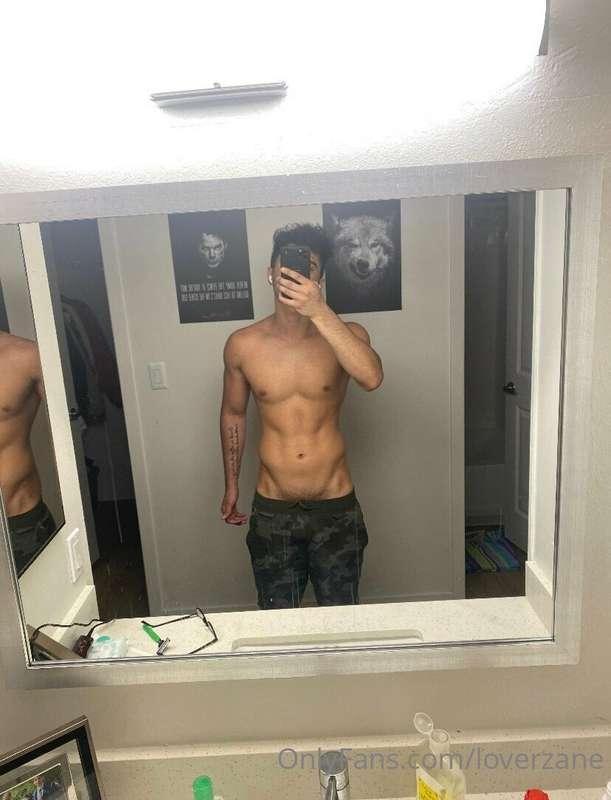 V