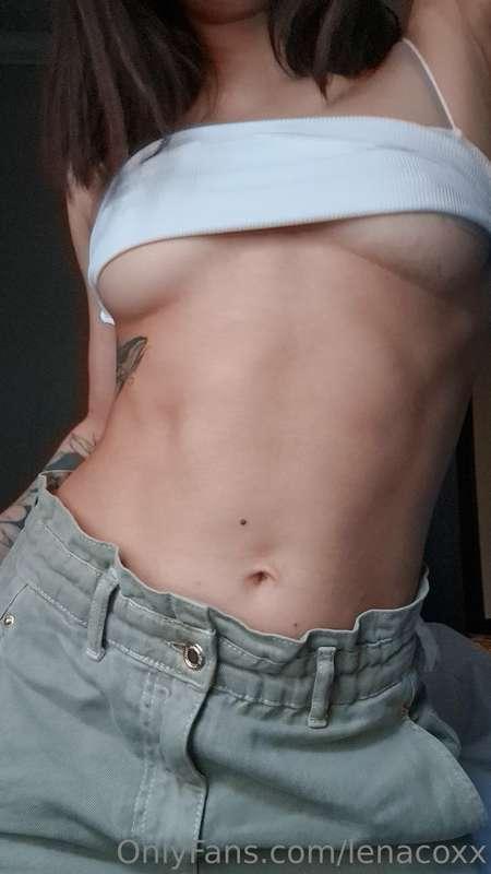 You like my curve? 😘