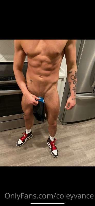 coleyvance image #0