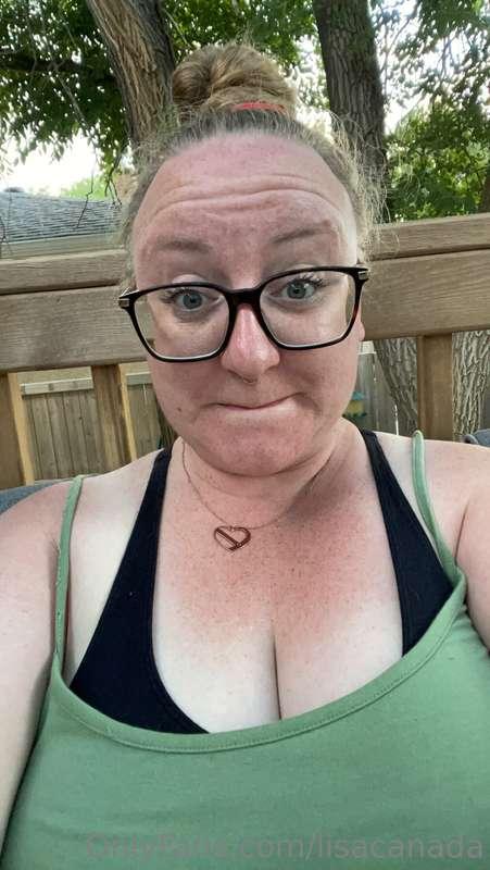 Starting to get a tan 😂 ☀️ 🍹