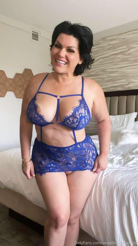 Cam shows all day - let’s play daddy!