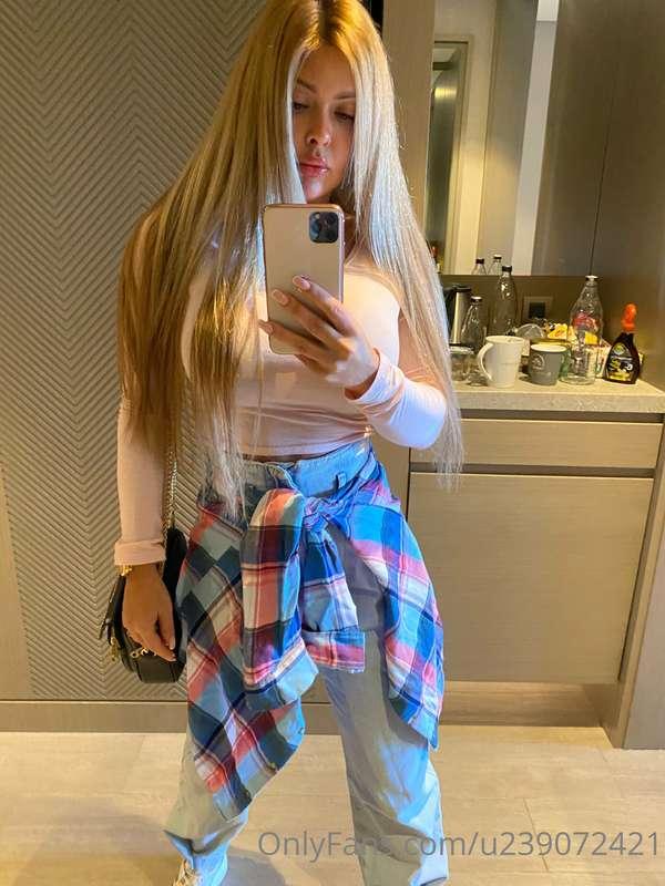 Hello OF world! how did u live without me here? 😈
