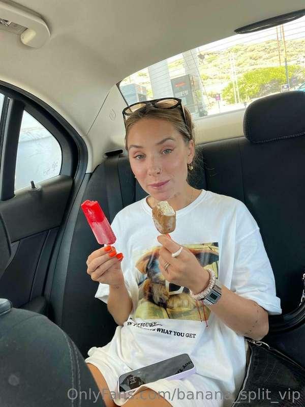 𝐁𝐞𝐭 𝐲𝐨𝐮 𝐰𝐚𝐧𝐧𝐚 𝐬𝐞𝐞 𝐬𝐨𝐦𝐞𝐭𝐡𝐢𝐧𝐠 𝐞𝐥𝐬𝐞 𝐢𝐧 𝐦𝐲 💋🤭