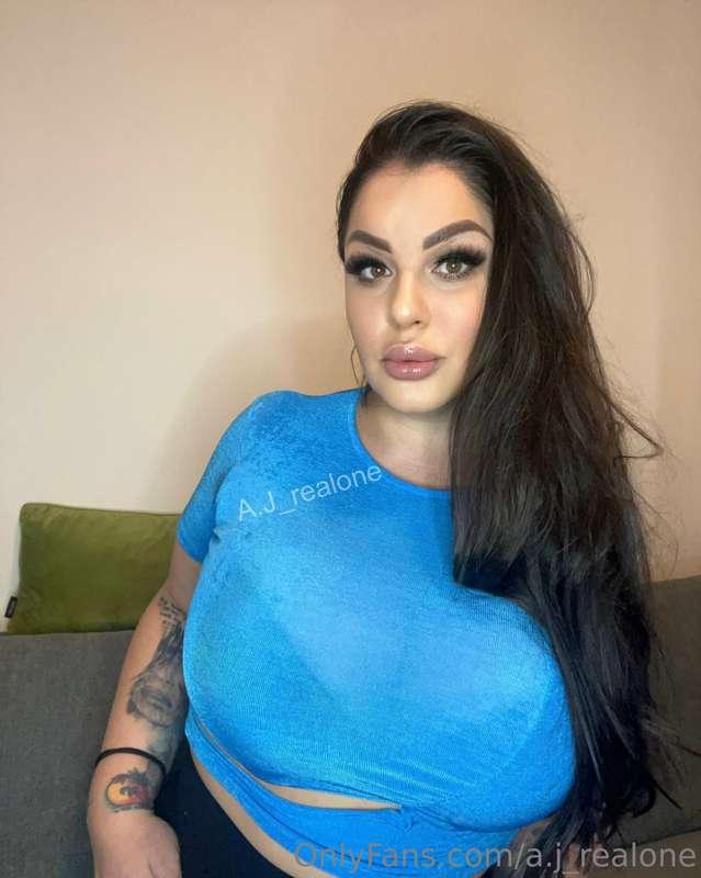 🔵🔵