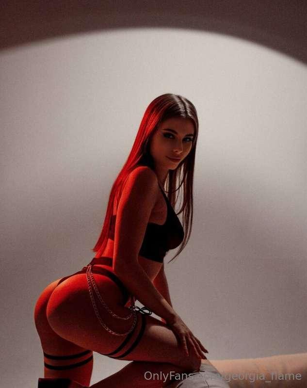 🟢Free subscription today @naomiblloom 🟢
🍌Want to put your co..