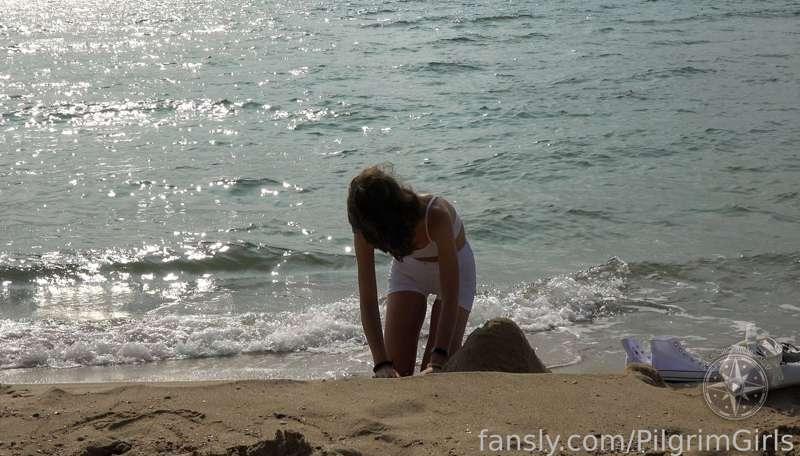 pilgrimgirls image #12