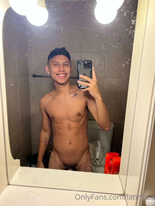 Shower time 😍😍