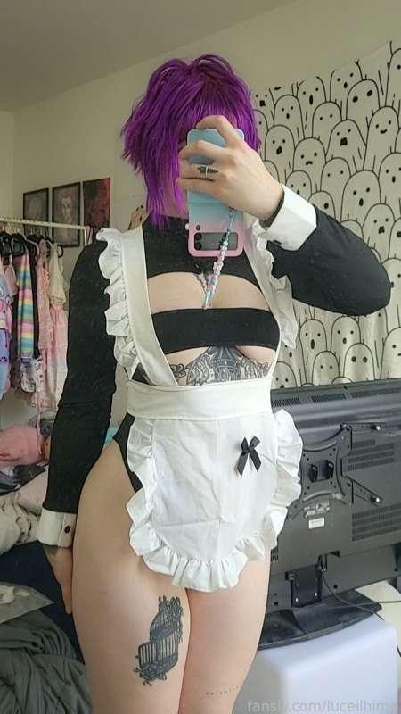 Try on test for this maid lingerie ! Fits perfectly! Can't wait to use it soon for a cute look 
Anyone need their home cleaned? 😜💕 

#fyp #cosplay #maid #egirl #Tryon #smallboobs #tattoos #curvygirl