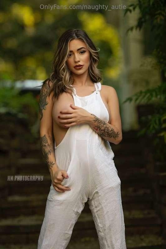 This is heavy, come hold it for me? 😜
