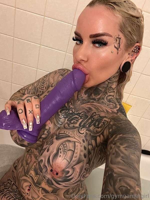 Like my last 50 posts and I make an amazing new ANAL 💦🍆 vide..
