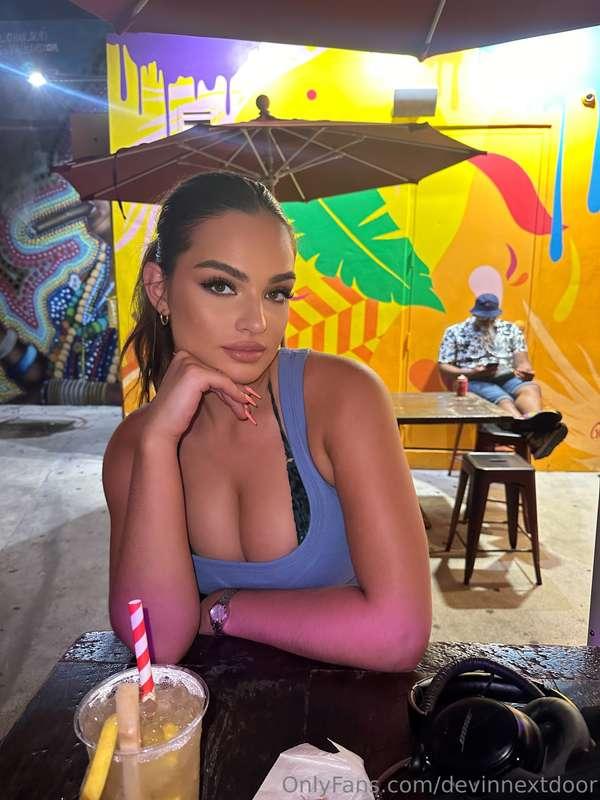 It's hot in Miami! 😅