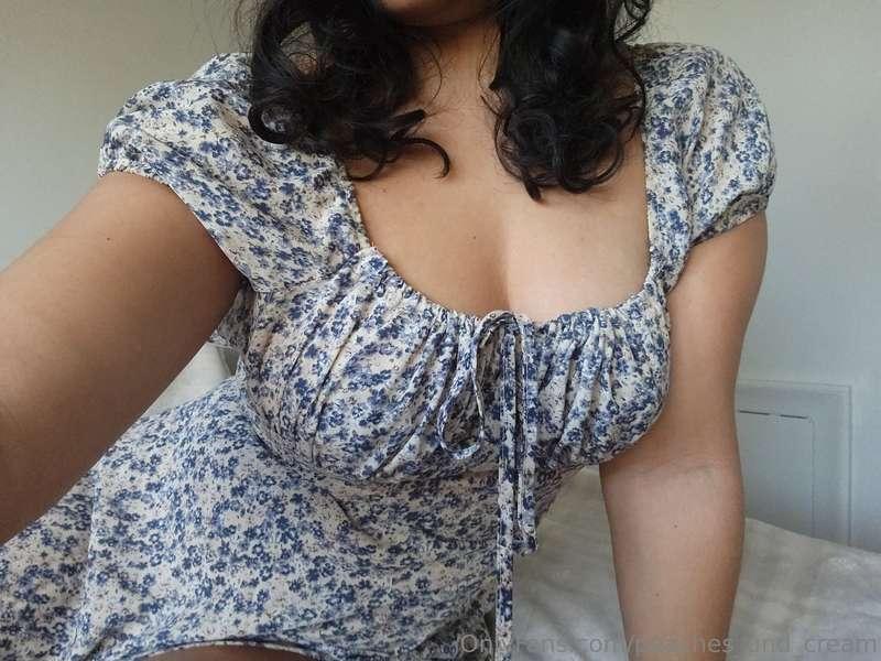 Should I wear more dresses for you? 