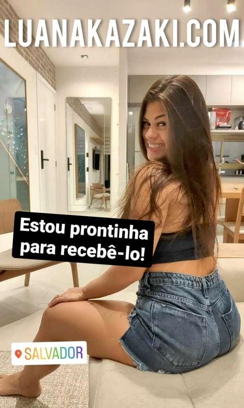 Ele agradeceu bastante por tê-lo respondido. Falou que se qu..