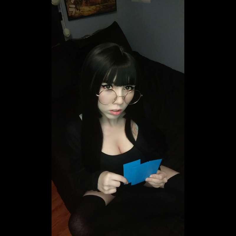 Dark Carly 