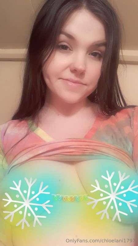 Everyone who has renew on gets something special for Christm..