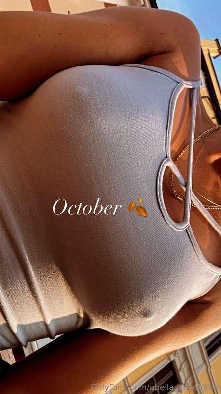 October 😈🍂 @bella_angel.vip