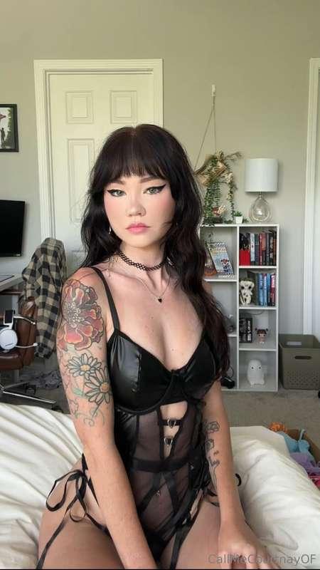 it’s been awhile 🖤