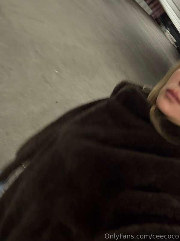 Stay cozy it’s cold babies 