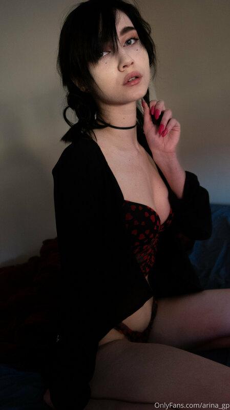 will u be my valentine?