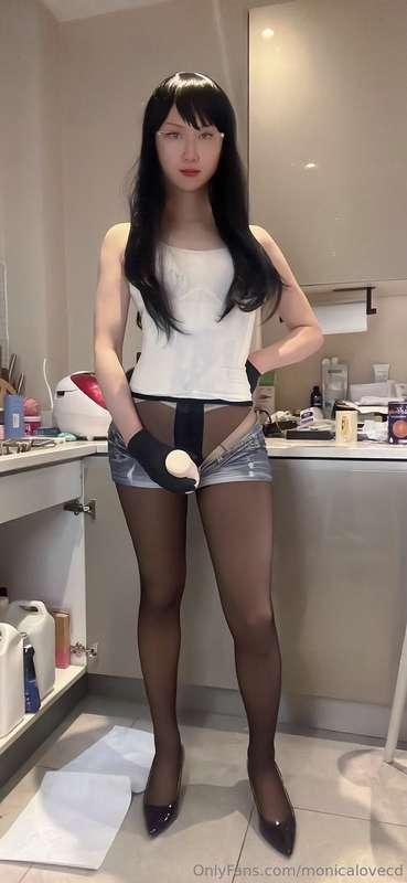 monicalovecd image #14