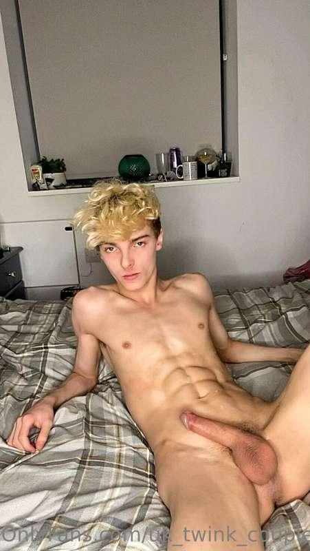 Lick me clean please!