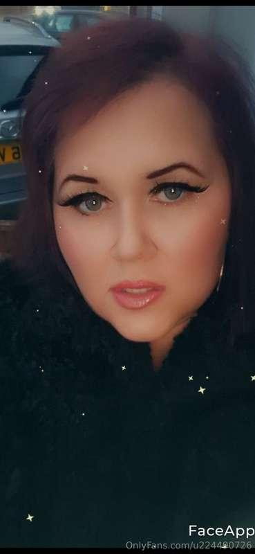 It's freezing. Wanna keep me warm baby? Xx