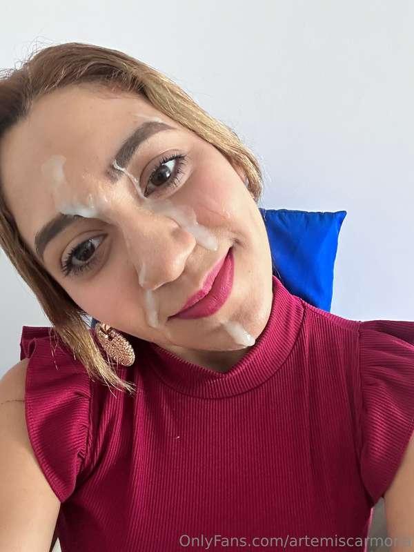 I got a quick facial! Here are some cum selfies, and tiktok ..