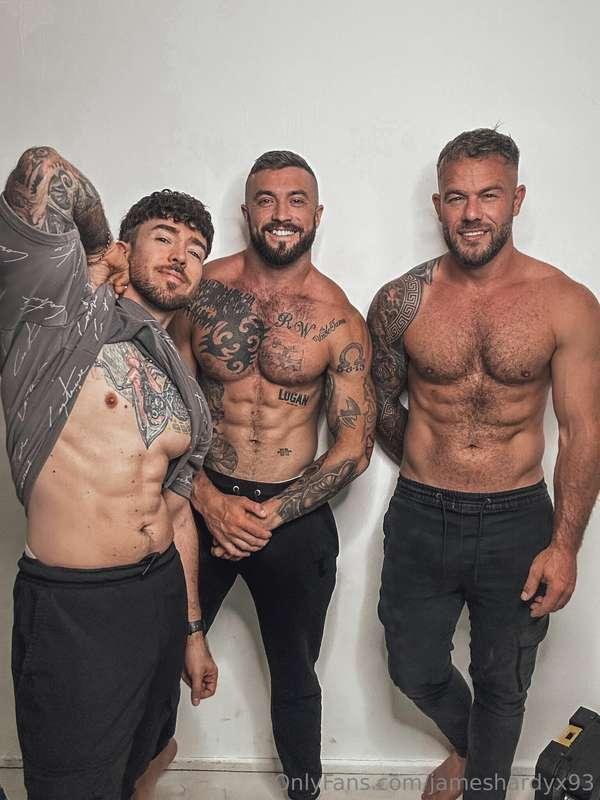 Who’s looking forward to our next meet up very soon 😈😈😈 incl..