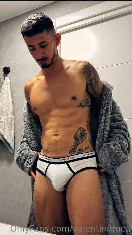 Imagine me on top of you 😈