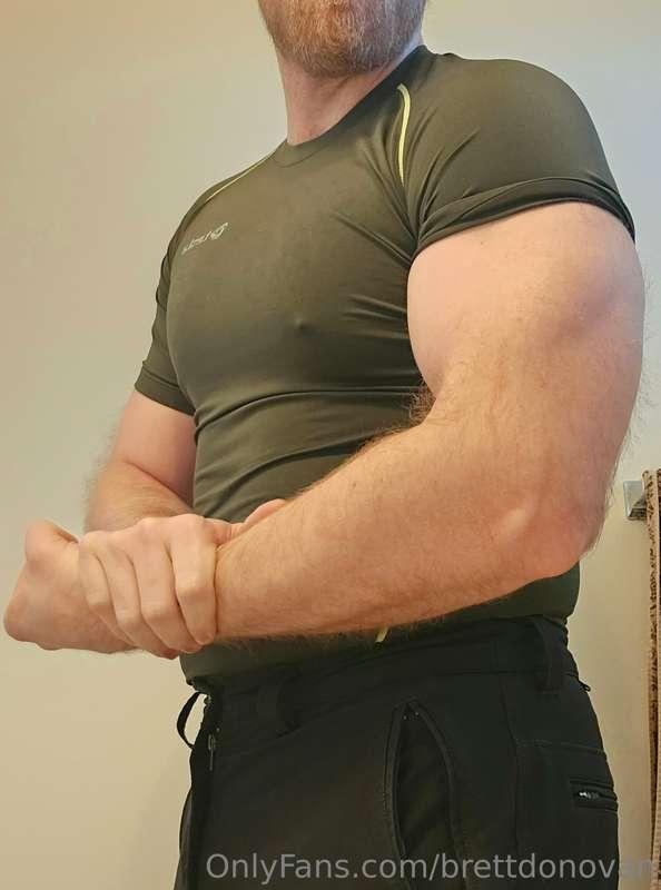 Thought I looked buff. Might delete later.