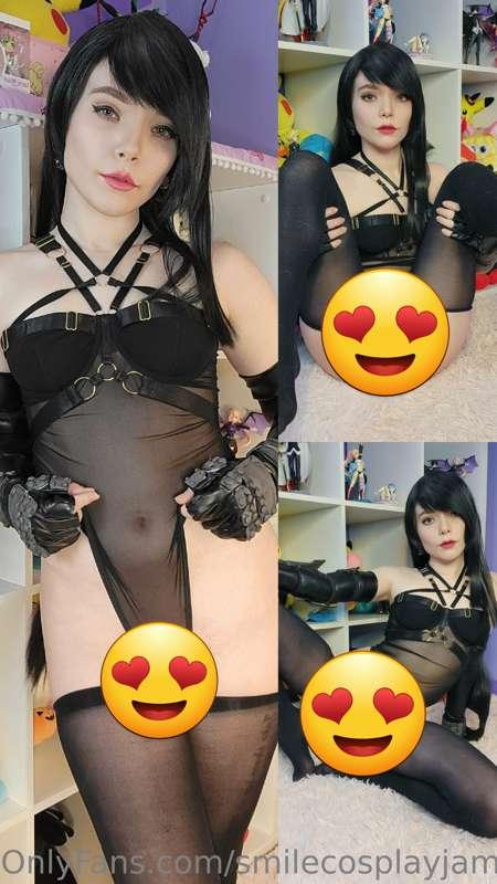 Ahhhhh I'm super excited about this set as tifa has been one..