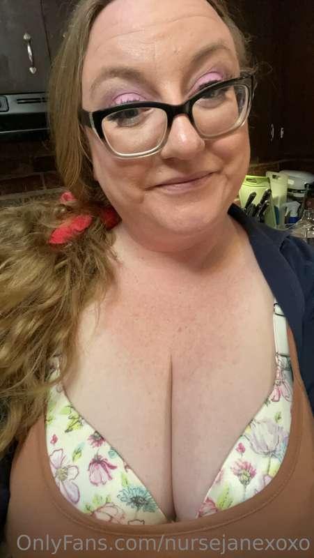 Happy Hump Day! 😘 💜 😈