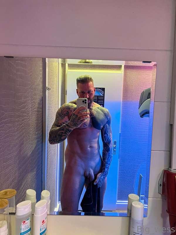Tanning time 🔥🔥