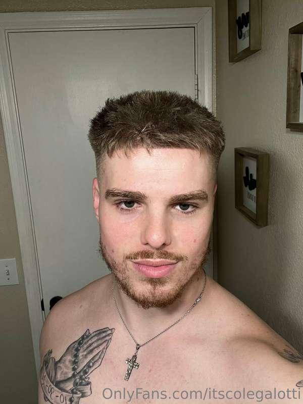 Okay, so I got my hair cut! This is fresh, I haven’t figured..