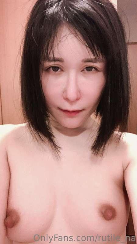 昨日お風呂はいれなかったので、お湯ためました、
なかなか治らないけど少しずつ楽になってきました！