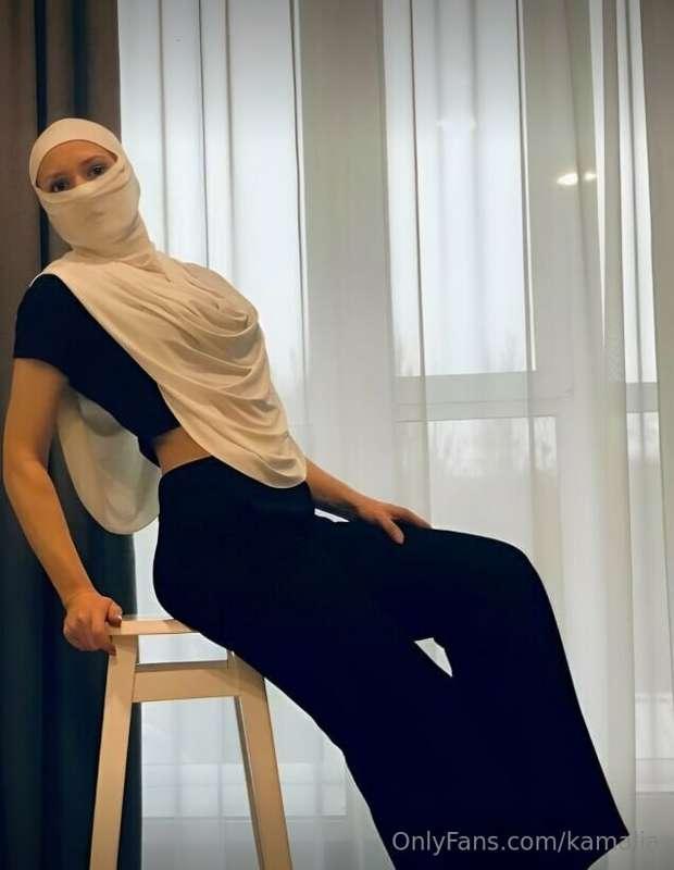 ‼️ STOP SCROLLING ‼️
@akila_muslim Hottest girl you ever met..