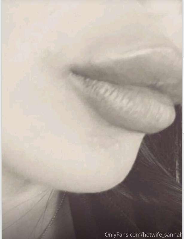 kiss the lips???