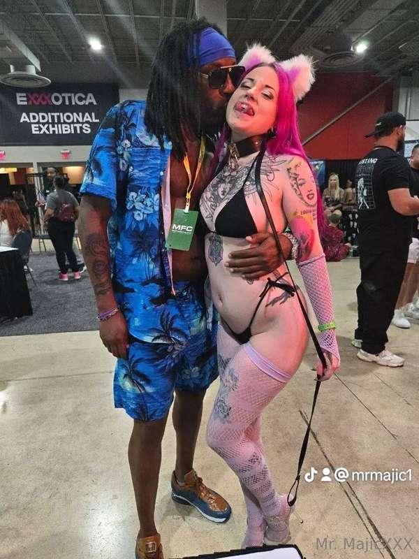 The sexy cool @ladylazarus 