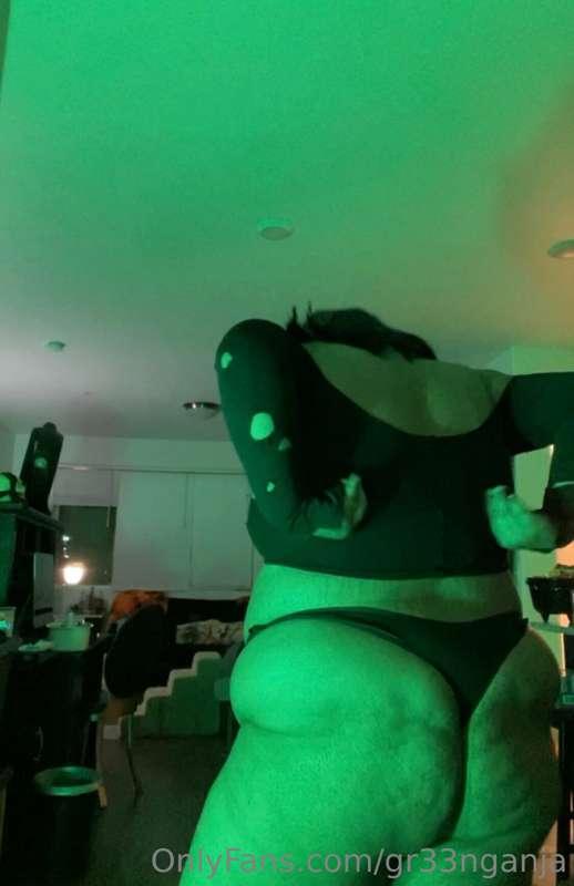 gr33nnganja image #0